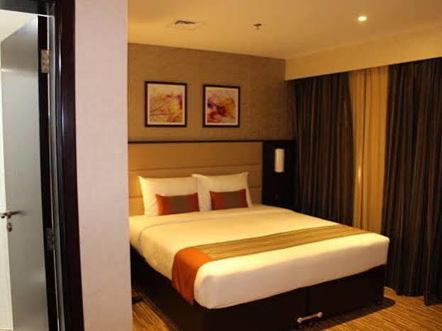 Florida Al Souq Hotel Dubaj Zewnętrze zdjęcie
